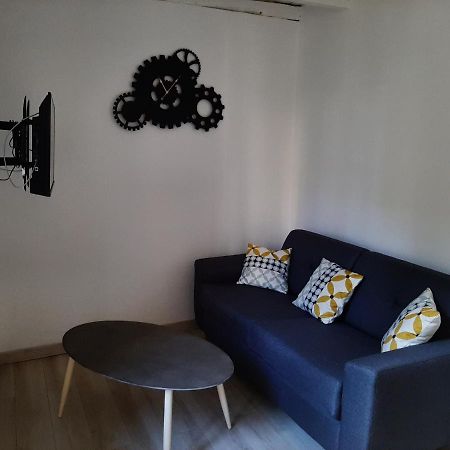 Le Petit Bois Apartment Niort Exterior photo